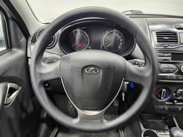 Lada (ВАЗ) Granta I Рестайлинг с пробегом 2023 года, цена 865 000 рублей, 45100 км, лифтбек, Автокод Объявления