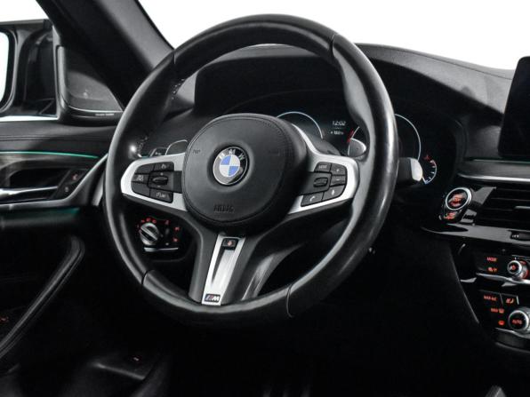 BMW 5 серии VII (G30/G31/G38) с пробегом 2019 года, цена 3 800 000 рублей, 115660 км, седан, Автокод Объявления