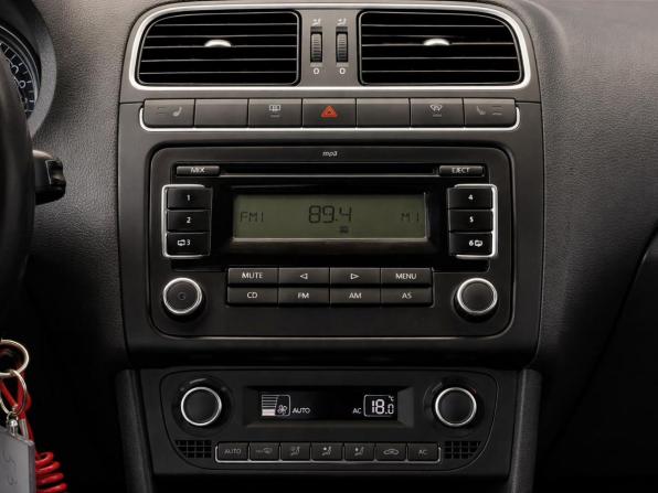 Volkswagen Polo V с пробегом 2012 года, цена 797 000 рублей, 183292 км, седан, Автокод Объявления