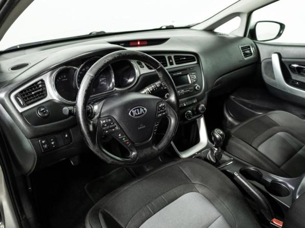 Kia Ceed II с пробегом 2012 года, цена 789 000 рублей, 199760 км, хэтчбек, Автокод Объявления