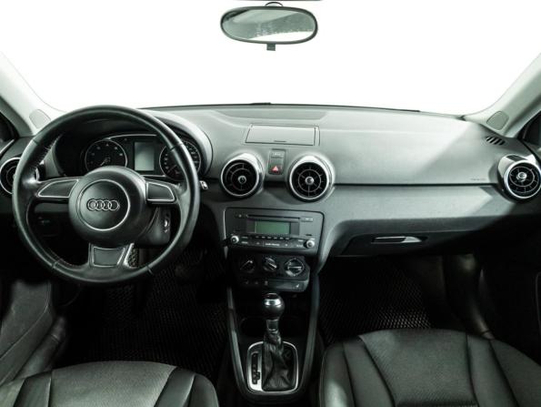 Audi A1 I (8X) с пробегом 2011 года, цена 889 700 рублей, 138524 км, хэтчбек, Автокод Объявления