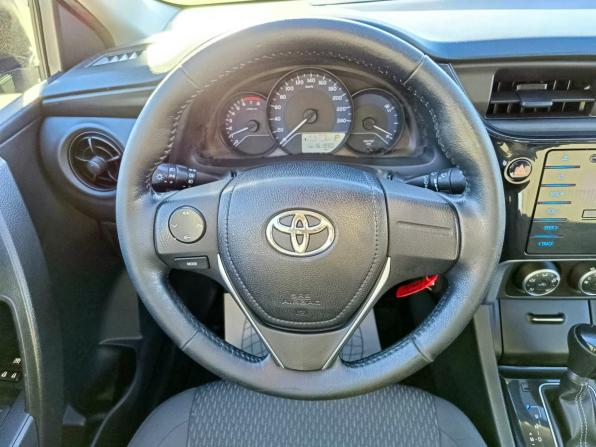 Toyota Corolla XI (E160 E170 E180) Рестайлинг 1 с пробегом 2018 года, цена 1 599 995 рублей, 161990 км, седан, Автокод Объявления