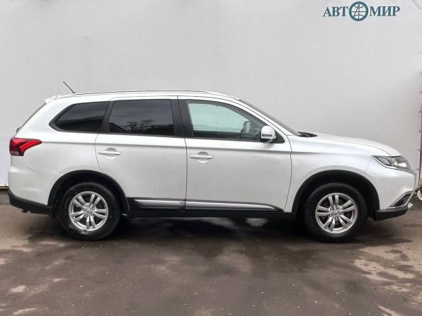 Mitsubishi Outlander III Рестайлинг 2 с пробегом 2016 года, цена 2 010 000 рублей, 98333 км, внедорожник, Автокод Объявления