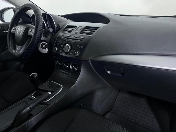 Mazda 3 II (BL) Рестайлинг с пробегом 2012 года, цена 670 000 рублей, 241500 км, седан, Автокод Объявления