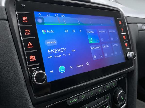 Skoda Superb II Рестайлинг с пробегом 2014 года, цена 1 299 000 рублей, 221781 км, лифтбек, Автокод Объявления