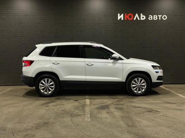 Skoda Karoq I с пробегом 2021 года, цена 2 599 000 рублей, 55997 км, внедорожник, Автокод Объявления