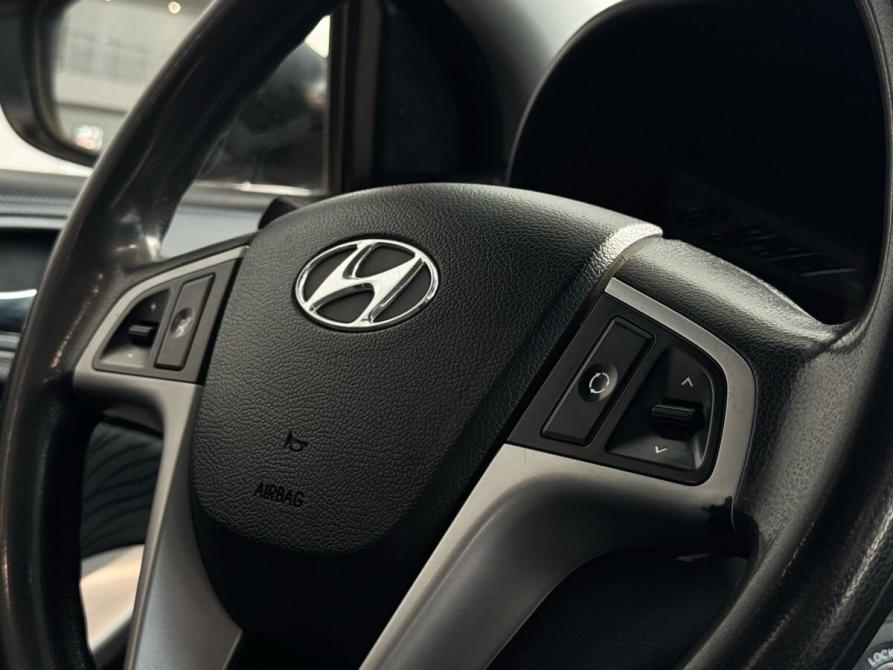 Hyundai Solaris I Санкт-Петербург  - изображение 23