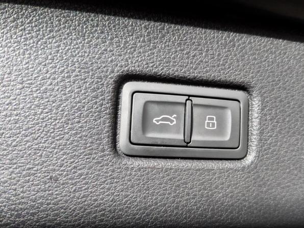 Audi Q7 II (4M) Рестайлинг с пробегом 2021 года, цена 6 200 000 рублей, 111195 км, внедорожник, Автокод Объявления
