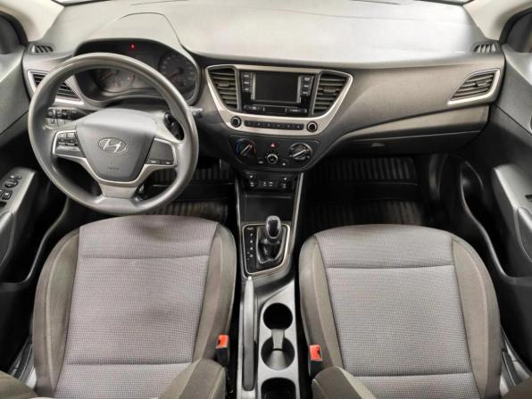 Hyundai Solaris II с пробегом 2018 года, цена 1 305 929 рублей, 95152 км, седан, Автокод Объявления