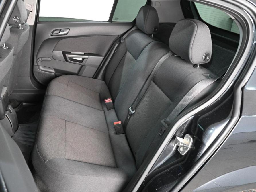 Opel Astra H Рестайлинг Ростов-на-Дону  - изображение 9