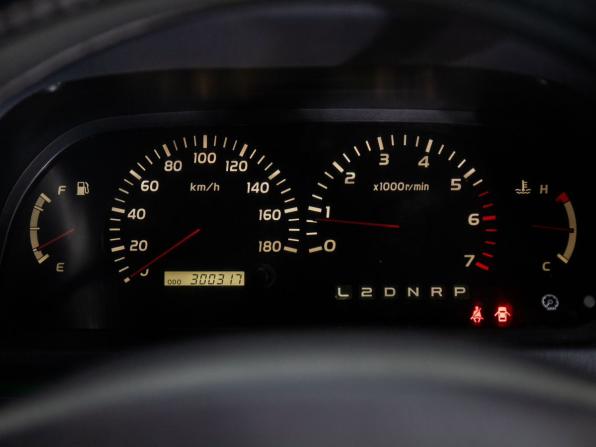 Toyota Land Cruiser Prado 90 Series Рестайлинг с пробегом 2001 года, цена 1 400 000 рублей, 300317 км, внедорожник, Автокод Объявления
