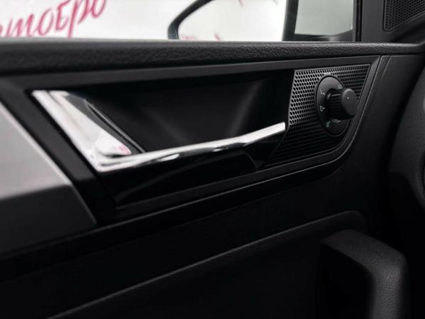 Skoda Rapid I Рестайлинг с пробегом 2019 года, цена 1 199 000 рублей, 76103 км, лифтбек, Автокод Объявления