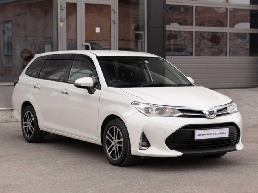 Toyota Corolla XI (E160 E170) Рестайлинг 2 Новосибирск  - изображение 3