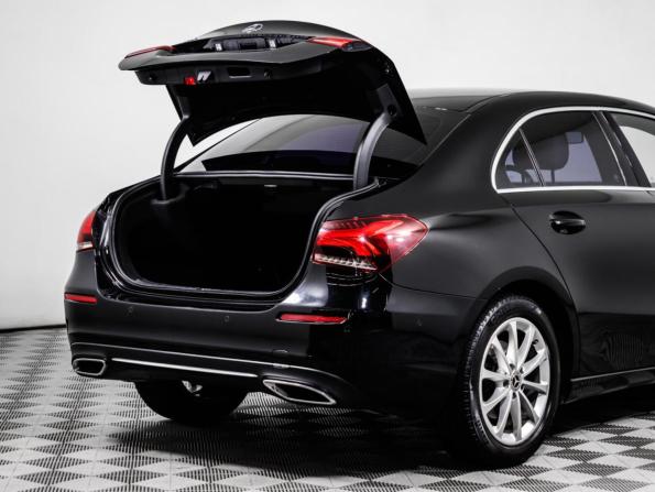 Mercedes-Benz A-Класс IV (W177) с пробегом 2019 года, цена 2 449 000 рублей, 80471 км, седан, Автокод Объявления