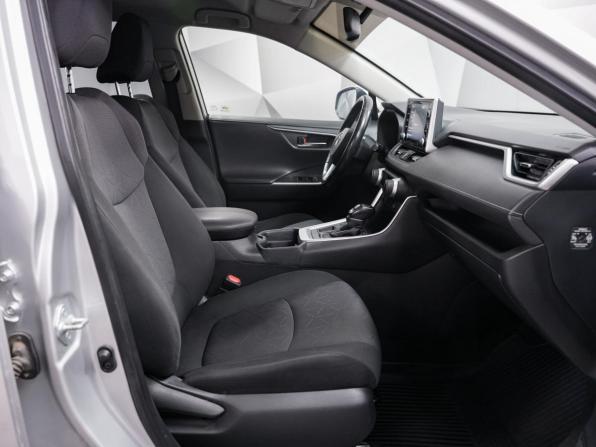 Toyota RAV4 V (XA50) с пробегом 2021 года, цена 3 664 000 рублей, 99533 км, внедорожник, Автокод Объявления