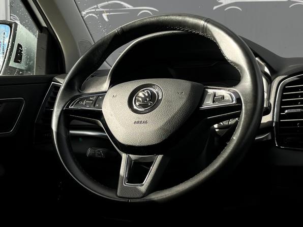 Skoda Karoq I с пробегом 2020 года, цена 2 326 700 рублей, 104912 км, внедорожник, Автокод Объявления