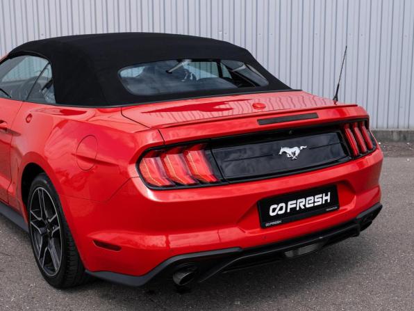 Ford Mustang VI Рестайлинг с пробегом 2020 года, цена 3 599 000 рублей, 59718 км, кабриолет, Автокод Объявления