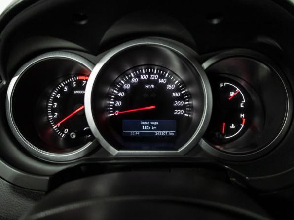 Suzuki Grand Vitara II Рестайлинг с пробегом 2011 года, цена 879 989 рублей, 243306 км, внедорожник, Автокод Объявления