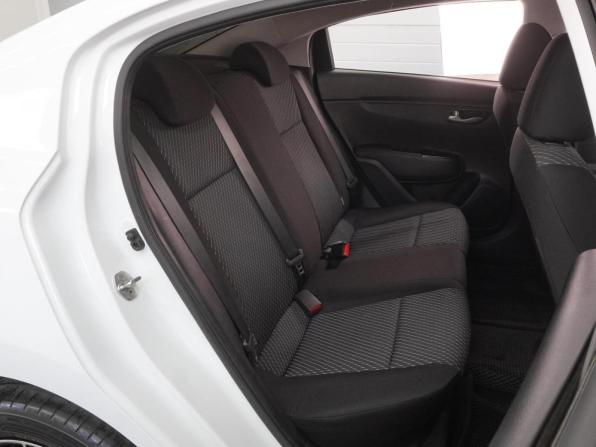 Kia Rio IV с пробегом 2019 года, цена 1 299 000 рублей, 121376 км, седан, Автокод Объявления