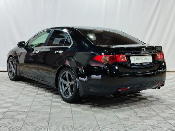 Honda Accord VIII Рестайлинг с пробегом 2011 года, цена 1 110 000 рублей, 225000 км, седан, Автокод Объявления