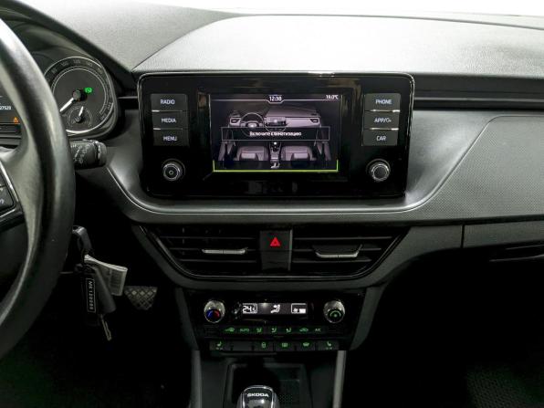 Skoda Rapid II с пробегом 2021 года, цена 1 140 000 рублей, 227518 км, лифтбек, Автокод Объявления