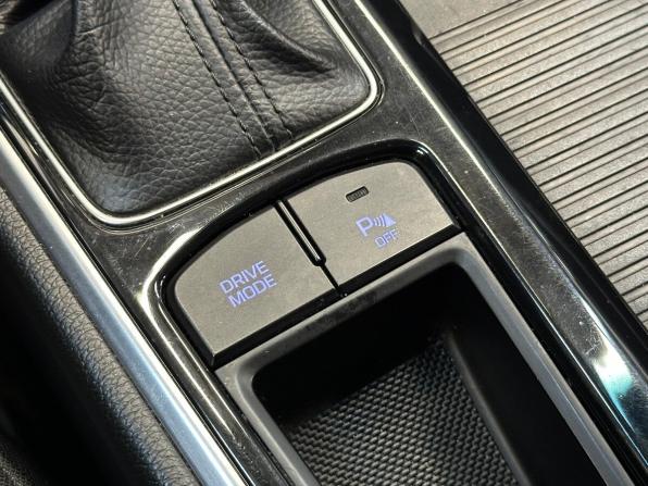 Hyundai Sonata VII (LF) Рестайлинг с пробегом 2019 года, цена 1 500 000 рублей, 172924 км, седан, Автокод Объявления