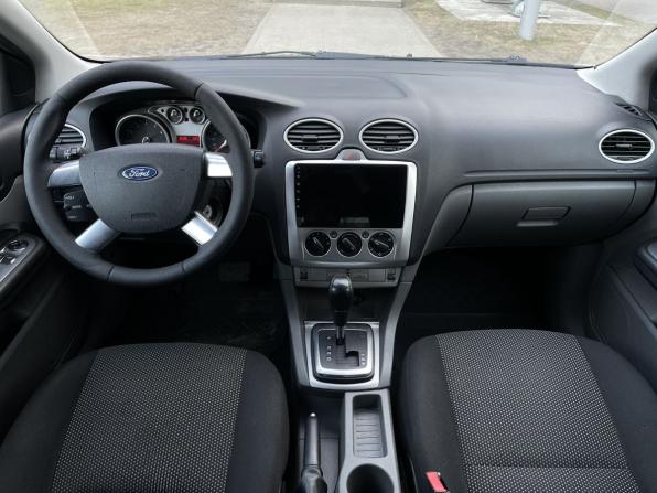Ford Focus II Рестайлинг с пробегом 2011 года, цена 550 000 рублей, 274937 км, хэтчбек, Автокод Объявления