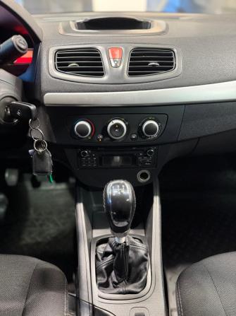 Renault Fluence I Рестайлинг с пробегом 2014 года, цена 749 000 рублей, 221131 км, седан, Автокод Объявления