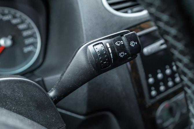 Ford Focus II с пробегом 2005 года, цена 279 000 рублей, 240493 км, седан, Автокод Объявления