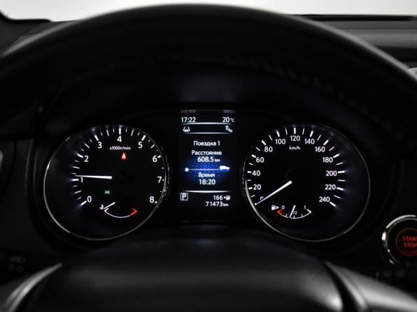 Nissan Qashqai II с пробегом 2017 года, цена 1 839 000 рублей, 71100 км, внедорожник, Автокод Объявления