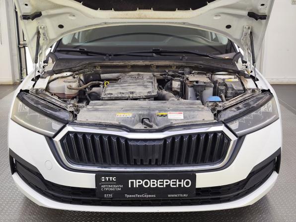 Skoda Octavia IV (A8) с пробегом 2021 года, цена 2 199 000 рублей, 93000 км, лифтбек, Автокод Объявления