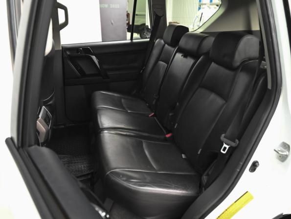 Toyota Land Cruiser Prado 150 Series с пробегом 2013 года, цена 2 919 000 рублей, 211084 км, внедорожник, Автокод Объявления