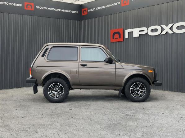 Lada (ВАЗ) Niva Legend I с пробегом 2023 года, цена 737 000 рублей, 49752 км, внедорожник, Автокод Объявления
