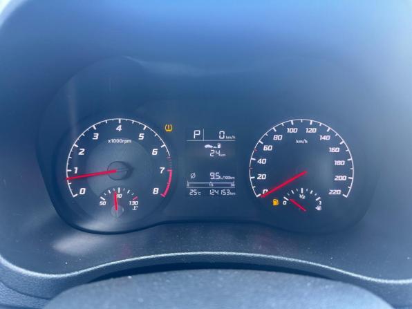 Hyundai Solaris II Рестайлинг с пробегом 2020 года, цена 1 350 000 рублей, 124124 км, седан, Автокод Объявления