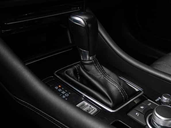 Mazda 6 III (GJ) Рестайлинг 2 с пробегом 2020 года, цена 2 050 000 рублей, 87667 км, седан, Автокод Объявления