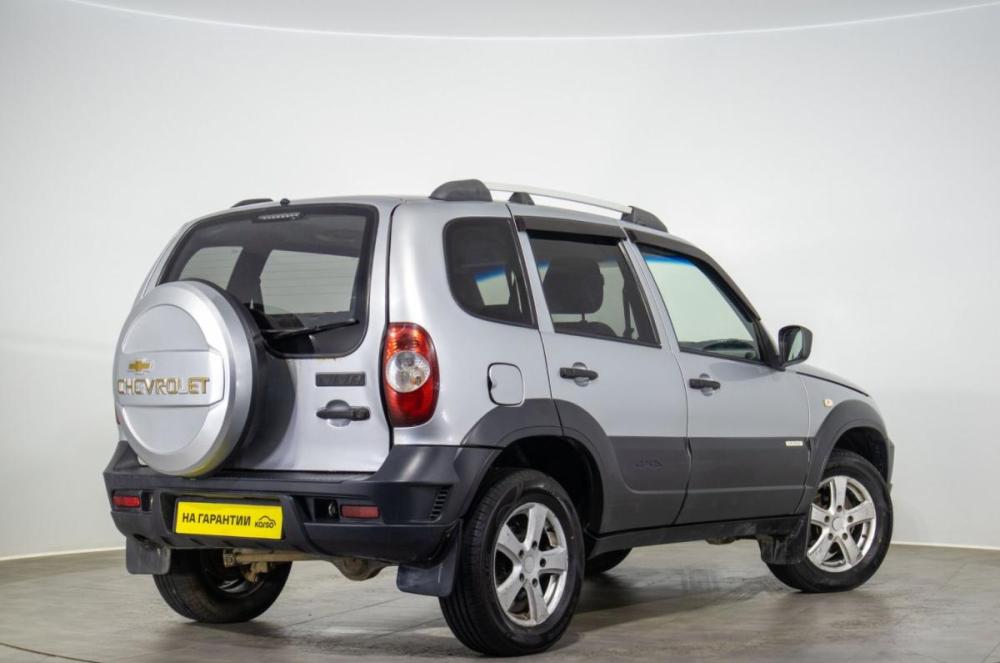 Chevrolet Niva I Рестайлинг Оренбург  - изображение 5