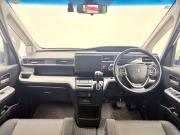 Honda Stepwgn V Рестайлинг Ростов-на-Дону  - изображение 30