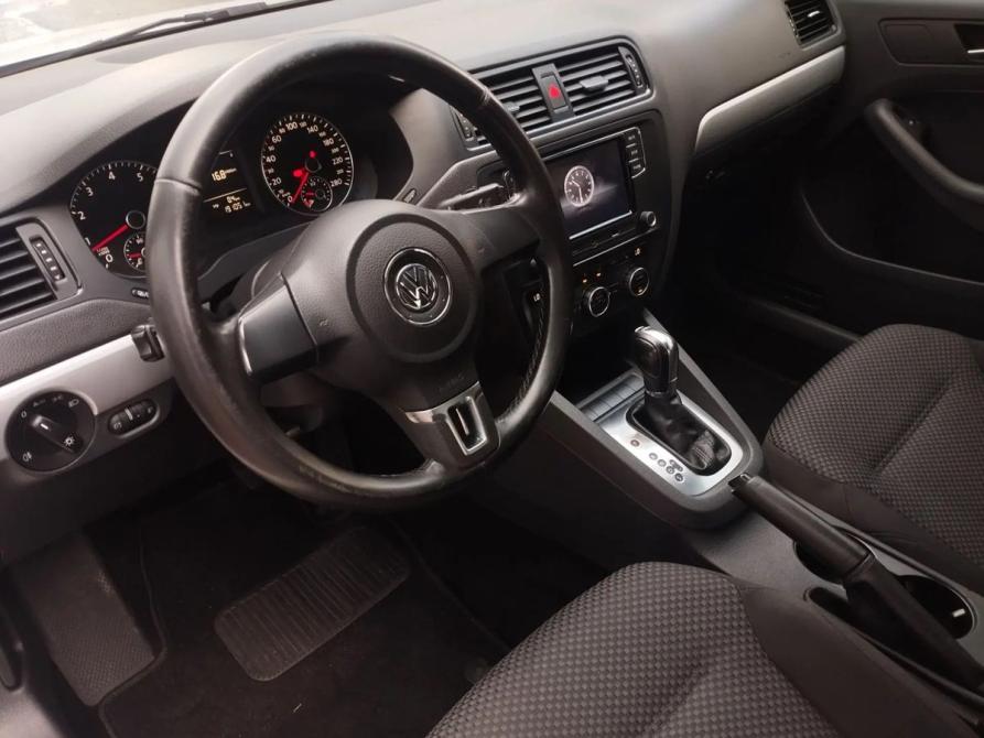 Volkswagen Jetta VI Екатеринбург  - изображение 12
