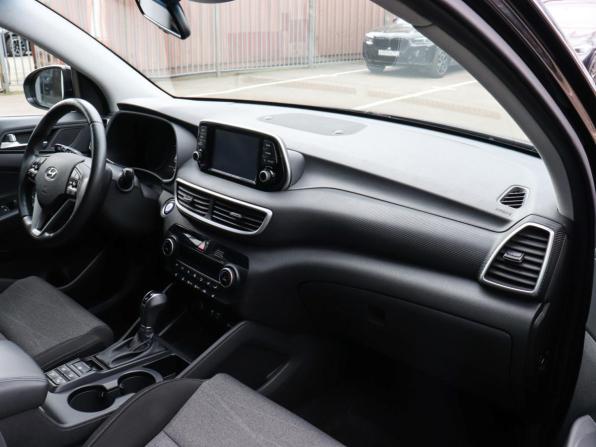Hyundai Tucson III Рестайлинг с пробегом 2019 года, цена 2 137 000 рублей, 100556 км, внедорожник, Автокод Объявления