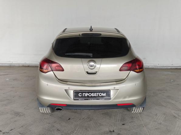 Opel Astra J с пробегом 2011 года, цена 599 000 рублей, 217000 км, хэтчбек, Автокод Объявления