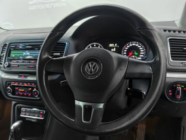 Volkswagen Sharan II с пробегом 2011 года, цена 999 000 рублей, 170000 км, минивэн, Автокод Объявления