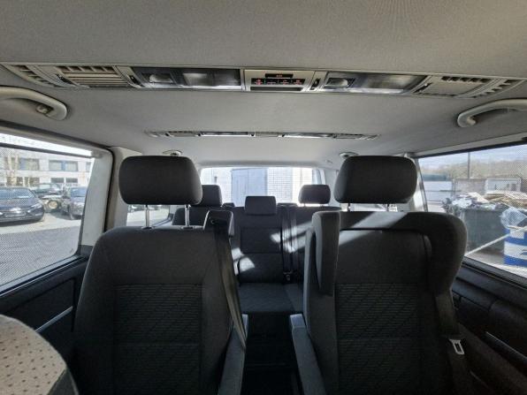 Volkswagen Multivan T5 Рестайлинг с пробегом 2012 года, цена 1 950 000 рублей, 437114 км, минивэн, Автокод Объявления
