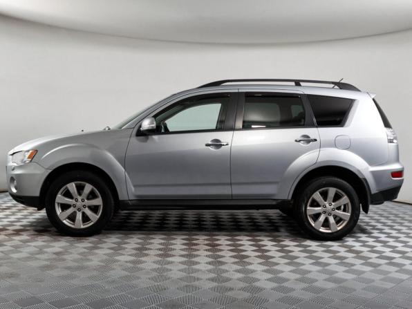 Mitsubishi Outlander II Рестайлинг с пробегом 2012 года, цена 980 000 рублей, 211154 км, внедорожник, Автокод Объявления