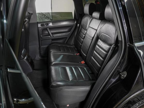 Volkswagen Touareg I Рестайлинг с пробегом 2007 года, цена 1 079 000 рублей, 204991 км, внедорожник, Автокод Объявления