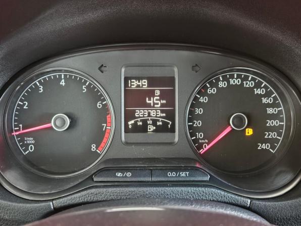 Volkswagen Polo V Рестайлинг с пробегом 2016 года, цена 1 049 000 рублей, 223782 км, седан, Автокод Объявления