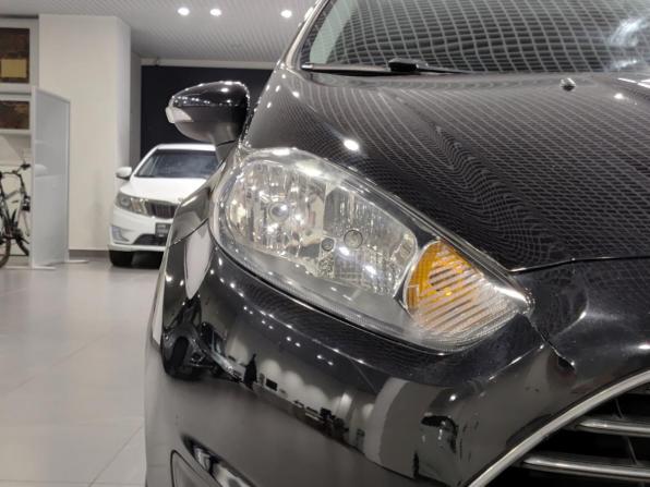 Ford Fiesta Mk6 Рестайлинг с пробегом 2016 года, цена 880 000 рублей, 90549 км, хэтчбек, Автокод Объявления