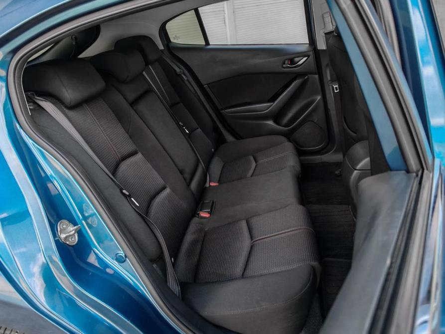 Mazda Axela III Рестайлинг Краснодар  - изображение 9