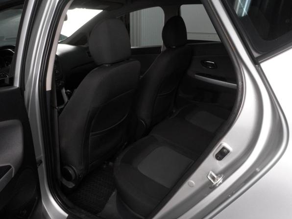 Kia Ceed II с пробегом 2012 года, цена 949 000 рублей, 215799 км, хэтчбек, Автокод Объявления
