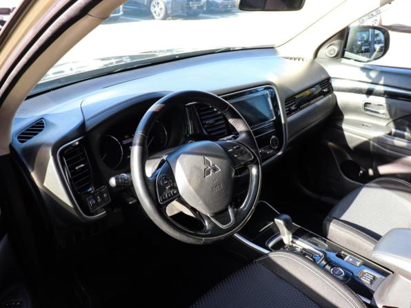 Mitsubishi Outlander III Рестайлинг 3 с пробегом 2020 года, цена 2 135 000 рублей, 140320 км, внедорожник, Автокод Объявления