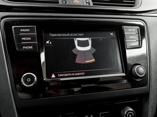 Skoda Rapid I Рестайлинг с пробегом 2018 года, цена 1 465 000 рублей, 86272 км, лифтбек, Автокод Объявления